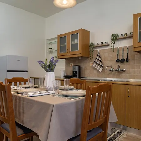 Dream Vacation In Beautifully Hania